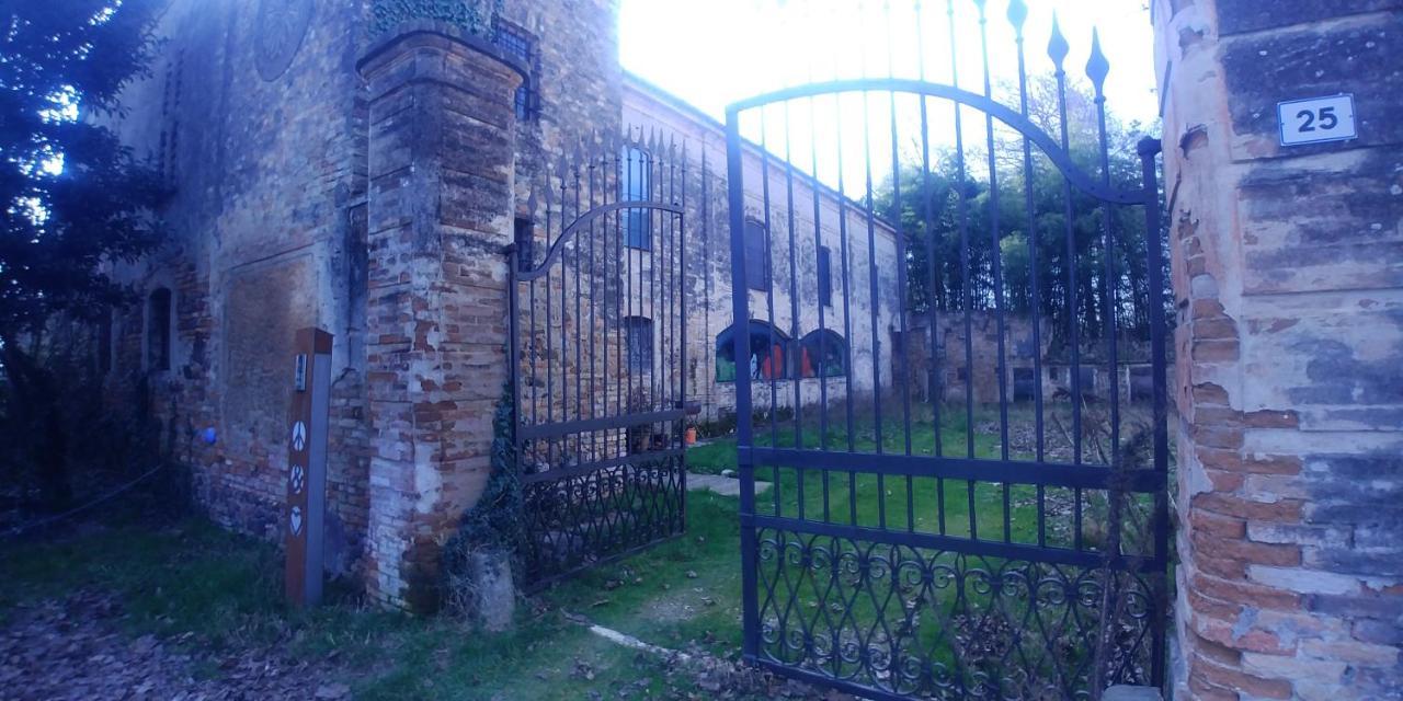 Lo Scrigno Di Lara Villa Ceresara Buitenkant foto