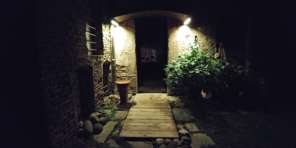 Lo Scrigno Di Lara Villa Ceresara Buitenkant foto
